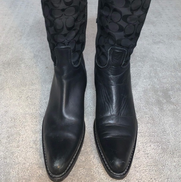 Coach Boots - Picture 1 of 4